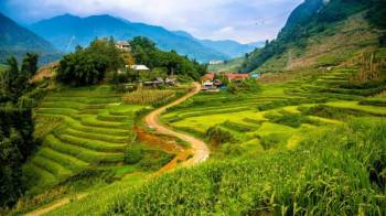 Sapa - Cat Cat - Lao Chai - Ta Van - Tram Ton - Silver Waterfall - 3 Days 2 Nights - Join Group Tour