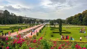Royal Mysore & Scenic Ooty Tour with Coimbatore