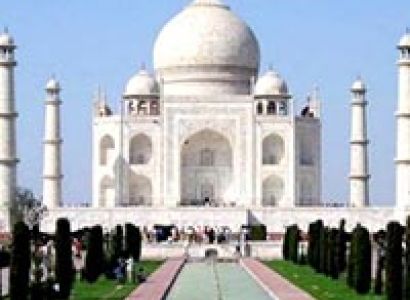 Golden Triangle (Delhi Agra Jaipur Mumbai And Goa)