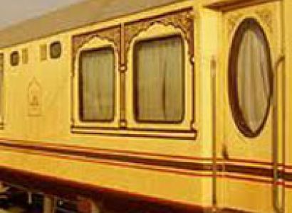 Palace on Wheel Train Tour Package