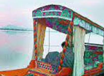 Kashmir Houseboat Tour