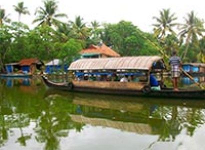 Packages in Thekkady
