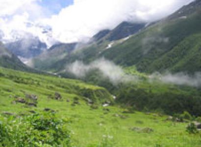 Valley of Flowers Tour