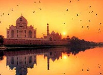 Taj Mahal Trip for Sunrise Tour