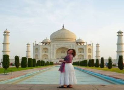 Taj Mahal Day Tour from New Delhi ( Gatiman Express)