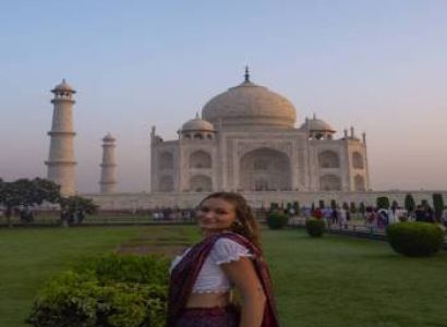 Taj Mahal Trip from Goa Tour