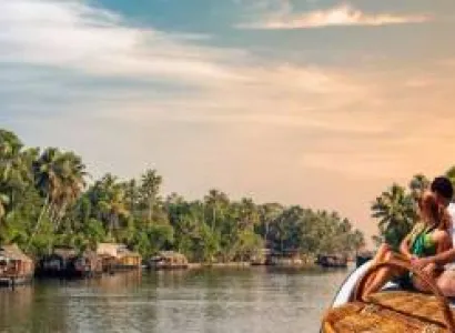 5 Nights - 6 Days Kerala Honeymoon Package
