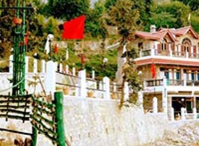 Hotel Parijat Retreat