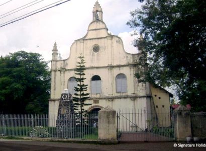 Kerala Tour package Cochin - Munnar - Alleppy - Cochin -Cochin 