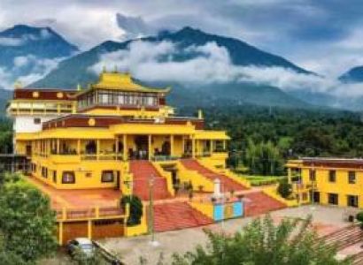 1 Night - 2 Day Dalai Lama Temple Tour Package