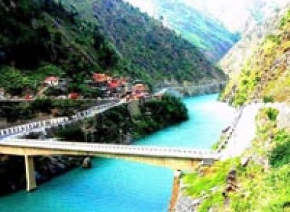 Himachal Highlight with Kasauli Tour