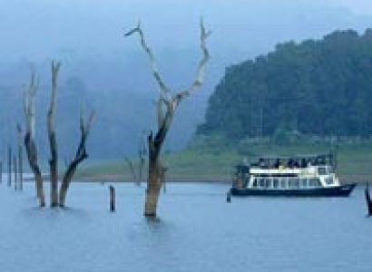 Kerala with Periyar Wildlife Tour