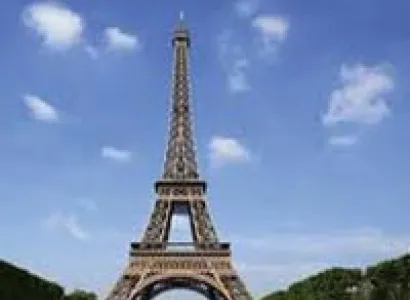 Paris With Disneyland Tour