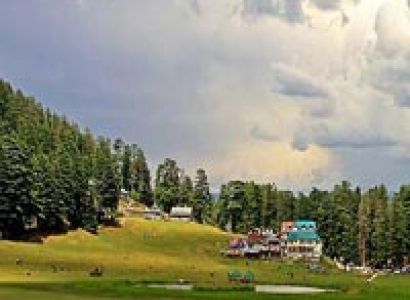 Dharamshala, Dalhousie & McLeod Ganj Tour