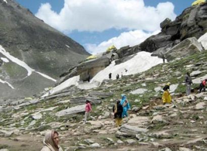 Delhi Manali Volvo Tour