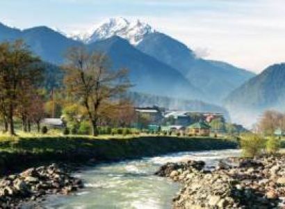 5N/6D Memorable Kashmir Tour Package