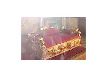 Golden Chair Hari Mahal