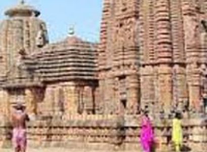 Mukteshwar Holiday Tour