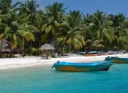 3 Nights 4 Days  - Lakshadweep Tour Package