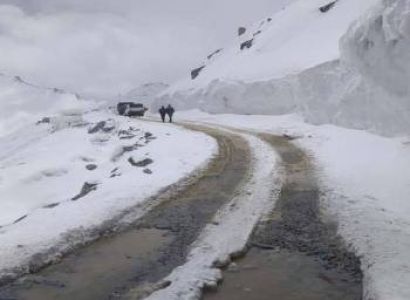 04 Night 05 Days Leh Nubra & Pangong Tour Package