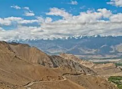 06 Night / 07 Days Leh Nubra Turtuk Pangong Tour Package