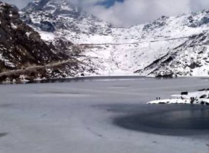 3 NIGHTS & 4 DAYS THE HIMALAYAN KINGDOM HOLIDAY PACKAGE (SIKKIM)