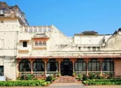 Jabalpur - Amarkantak - Bandhavgarh - Khajuraho - Maihar - Jabalpur Tour