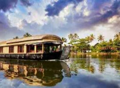 Packages in Thekkady