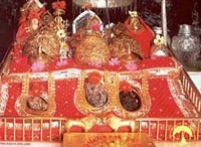 Explore Kashmir With Vaishnodevi Package