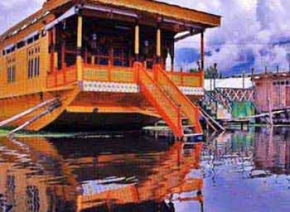 Explore Kashmir With Vaishnodevi Package