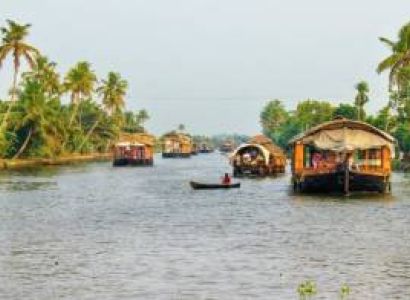 Packages in Thekkady