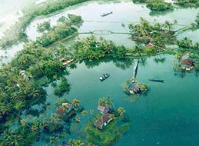 Kerala Coconut Holidays Tour