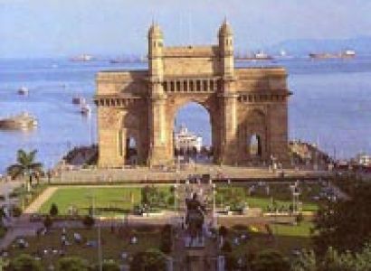 Sun Sand & Cave Temples Tour