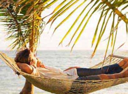 Sun Sand & Cave Temples Tour