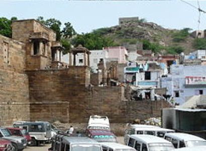 Long Weekend Breaks - the Golden Triangle Tour