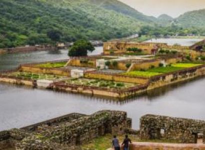 Long Weekend Breaks - the Golden Triangle Tour