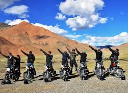 Ladakh Biking Tour – Offbeat Tracks