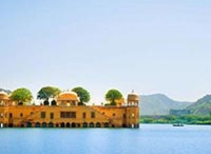 The Symbol of Love - Golden Triangle Tour