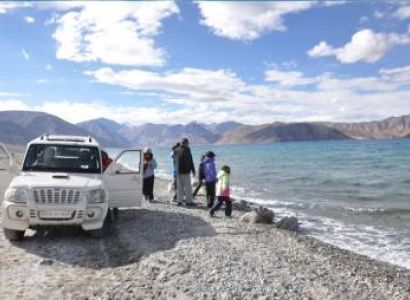 LEH -LADAKH GROUP PACKAGE (DELUXE) 4 Nights / 5 Days