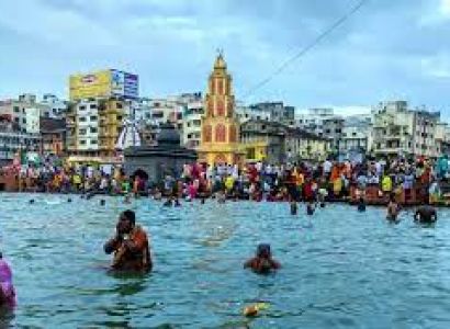 Shirdi Shanishingnapur Trimbakeshwar 03 night 04 days  package