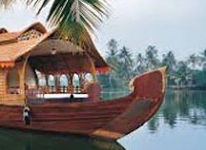 Kerala (Hills & Backwater) Tour
