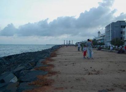 Pondicherry Beach Tour