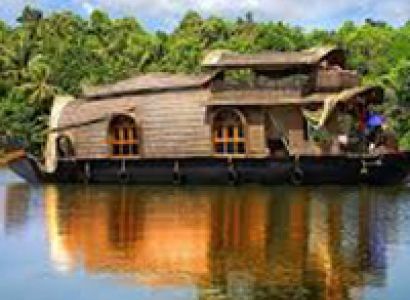 Packages in Thekkady