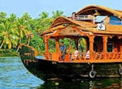 Munnar Kumarakom Tour
