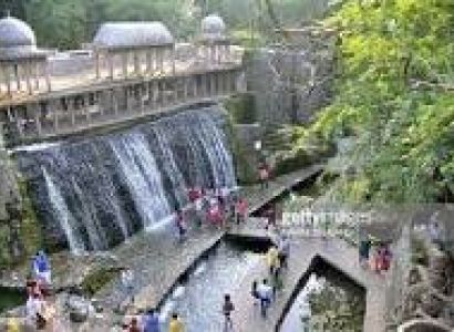 Amritsar Chandigarh Delhi Agra Family Package