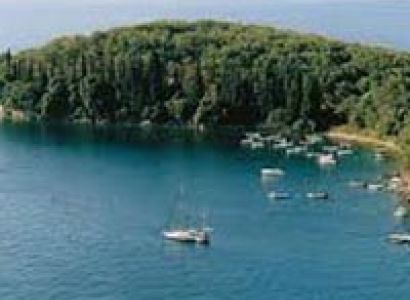 Best of Kerala with Treehouse Stay Tour