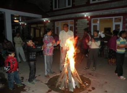 10 Nights 11 Days Manali Family Camping