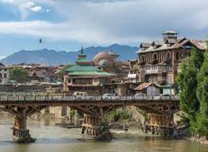 Package for Kashmir 4 nights 5 days