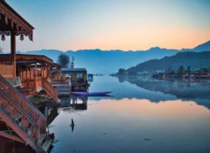 Kashmir Package 5 Nights - 6 Days