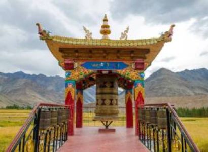 5 Night 6 Days Leh Program With Nubra Pangong